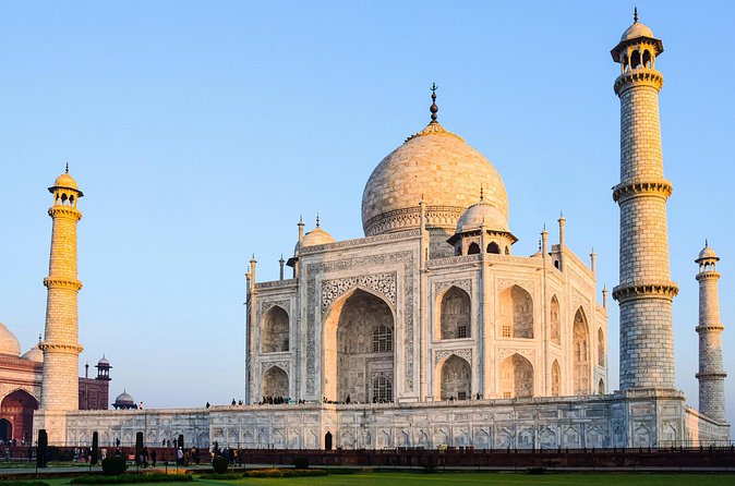 2-Day Private Tour to The Taj Mahal and Agra from Jaipur - The Driver and Guide Experience: Calm Roads, Clear Explanations