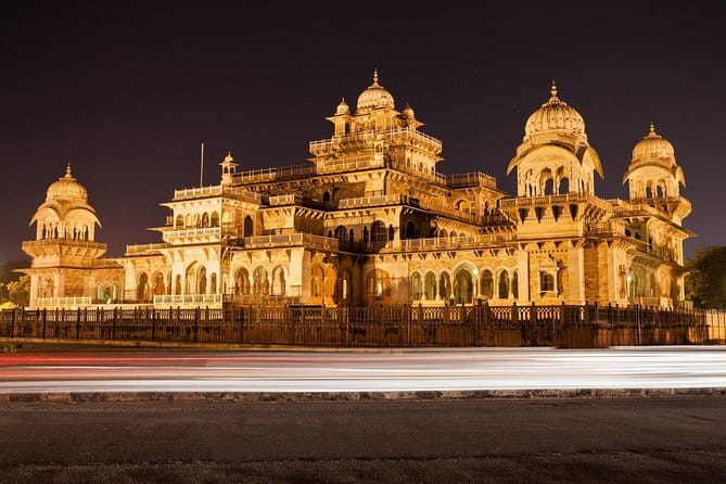 2 Days: Private Jaipur City Tour - Key highlights