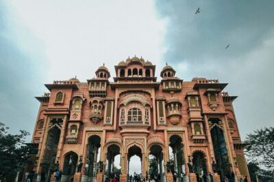3-Days Golden Triangle's Private Tour - The Delhi-to-Agra drive: why stopping in Agra is the smart move