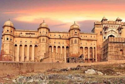 4 Days Guided Jaipur, Ranthambore Tigers & Udaipur Tour With Safari & Hotels - Hawa Mahal: the women’s chambers vibe you should look for