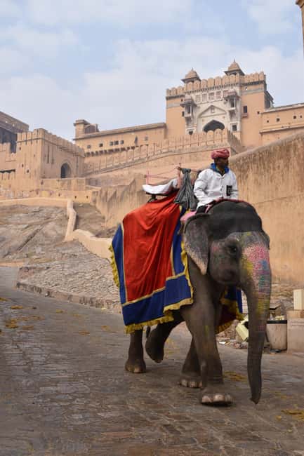 7-Day Golden Triangle Jodhpur Udaipur Tour from Delhi - Day 2: Taj Mahal at sunrise, then Agra Fort after breakfast