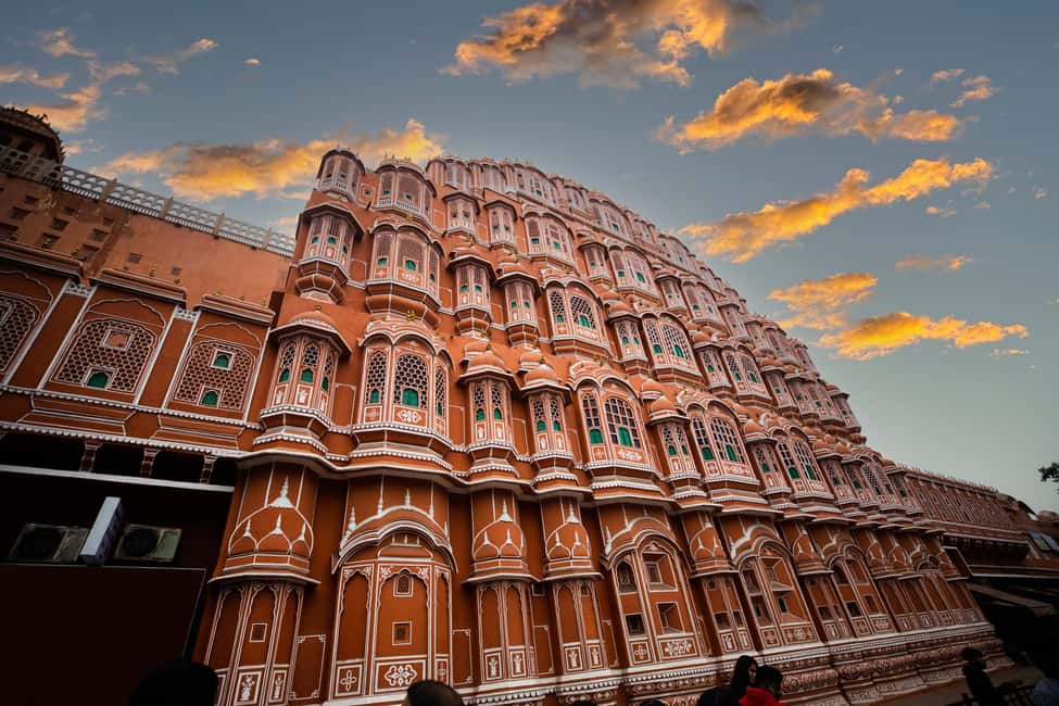7-Day Golden Triangle Jodhpur Udaipur Tour from Delhi - Day 1 in Delhi: Old Delhi rickshaw ride, then a drive toward Agra