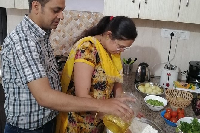 Authentic Samosa & Masala Chai making Class - Making Samosas and Mathari: Hands-On Vegetarian Snack Skills