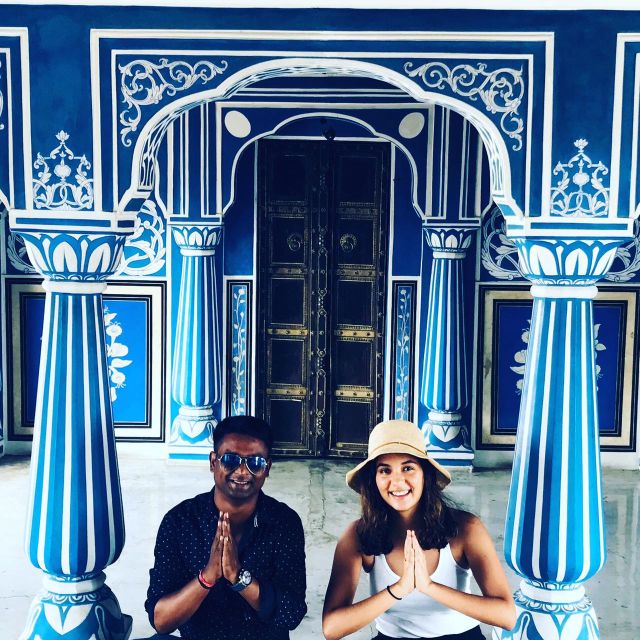 Book Govt. Approved Tour Guide for Jaipur City Tour - Pickup, Separate Entrance, and a Private 8-Hour Flow That’s Actually Manageable
