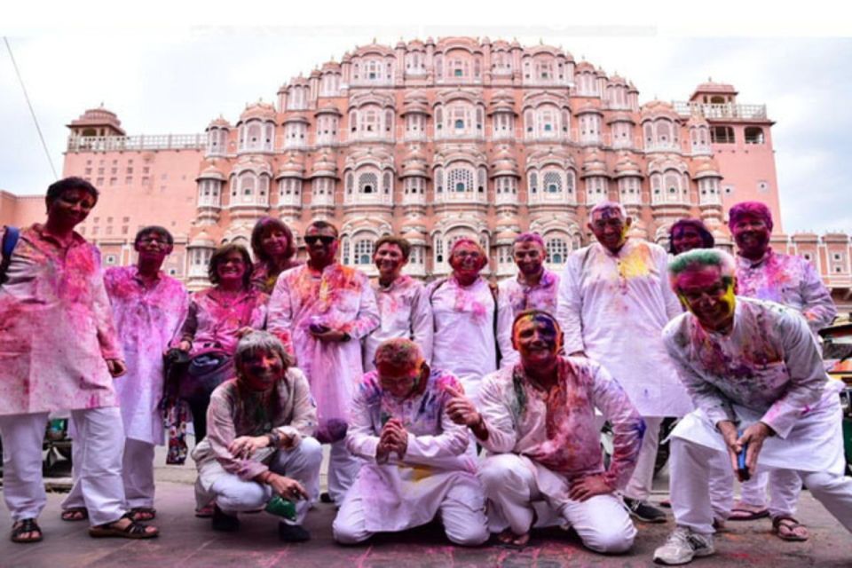 Celebrate Holi with Locals in Jaipur - Music and Bollywood dance: how the festival keeps moving