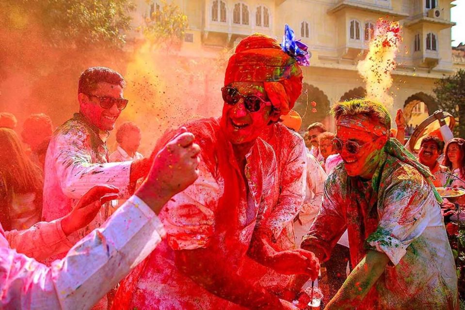 Celebrate Holi with Locals in Jaipur - Who should book this Holi with locals tour (and who should rethink)