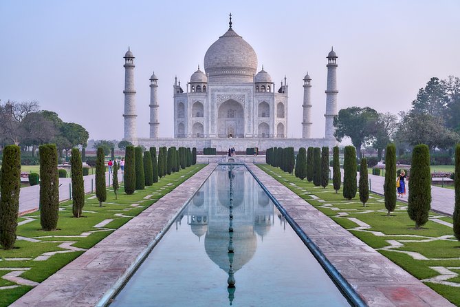 Day Trip to Taj Mahal and Agra Fort from Jaipur - Stop 2: Taj Mahal with a guide—how to make 2 hours count