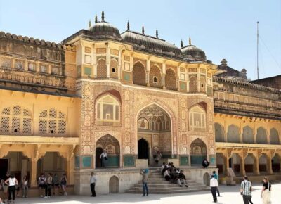 Feel Jaipur Like a Local with Guide & Old City Heritage Walk - Jal Mahal Photo Stop and Man Sagar Lake Views: Short Time, Big Visual Payoff