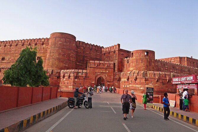 From Jaipur Private Taj Mahal & Agra Fort Tour with Delhi Drop - The English-speaking driver and local guide: comfort plus context