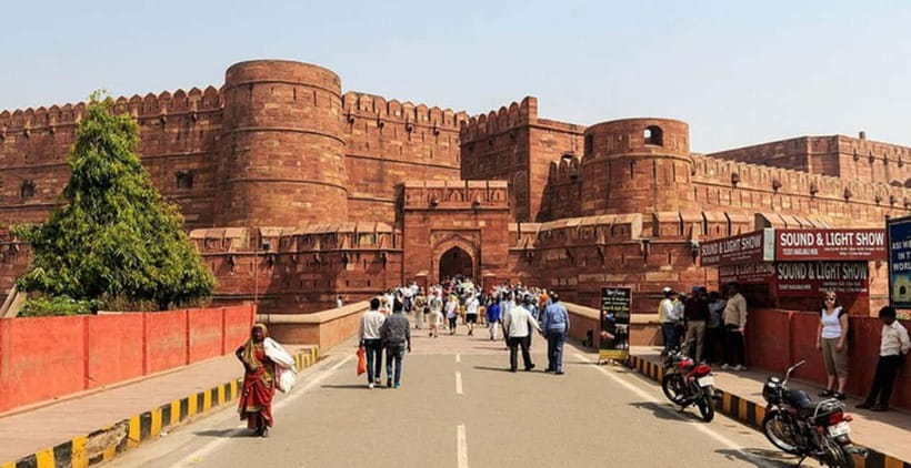 From Jaipur: Private Tajmahal Sunrise & Agra CityTour By Car - Price and logistics: is $67 per person actually good value?