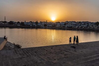 From Jaipur: Same Day Pushkar Self-Guided Day Trip - First Stop: Brahma Temple and the Ritual Streets Around It