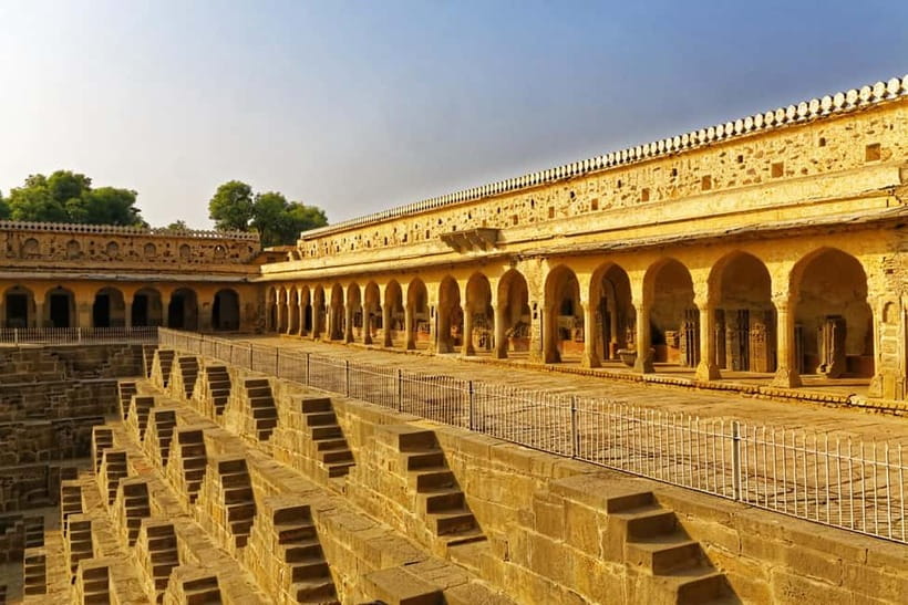 From Jaipur: Same Day Trip to Abhaneri Chand Baori Stepwell - What to Bring (and Wear) for a Smooth Visit
