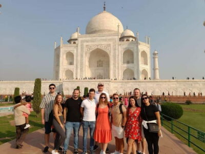 From Jaipur: Taj Mahal & Agra Private Guided Day Tour - Taj Mahal with skip-the-line entry: how to actually enjoy the 2.5 hours