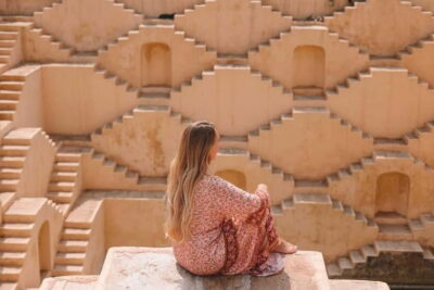 From New Delhi: Jaipur Day Trip by Train or Car - Amber Fort and Jal Mahal: the hilltop views that define the day