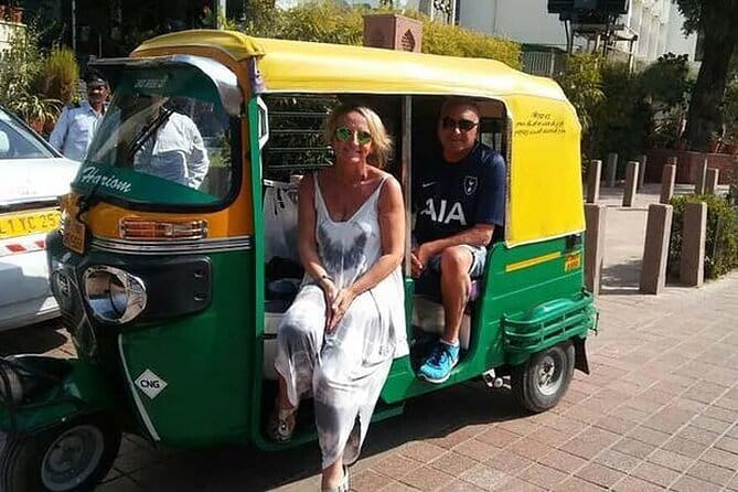 Full Day Jaipur Sightseeing Tour By Tuk Tuk - 9:30 AM to a full 4 hours: the pacing that makes it work