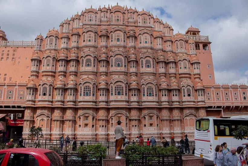 Highlights of Jaipur City on a Full Day Tour by Private Car - Jantar Mantar: Astronomical Instruments That Actually Make Sense