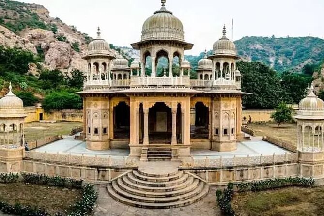Jaipur 2 Day Private Car Tour - Jaipur in Two Days: Private Car Comfort Meets Real Sights