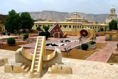 Jaipur 2 Day Private Car Tour - The Fort-to-Palace Day 1 Plan: Amber Fort First, Always