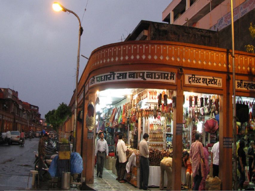 Jaipur: 2-Hour Cultural Walking Tour - Hawa Mahal Views and the Architecture Story You Can Actually Use