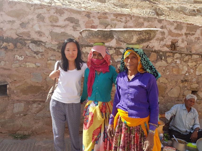 Jaipur: 2-Hour Cultural Walking Tour - Meeting at Wind View Cafe: Get Your Bearings on the Street