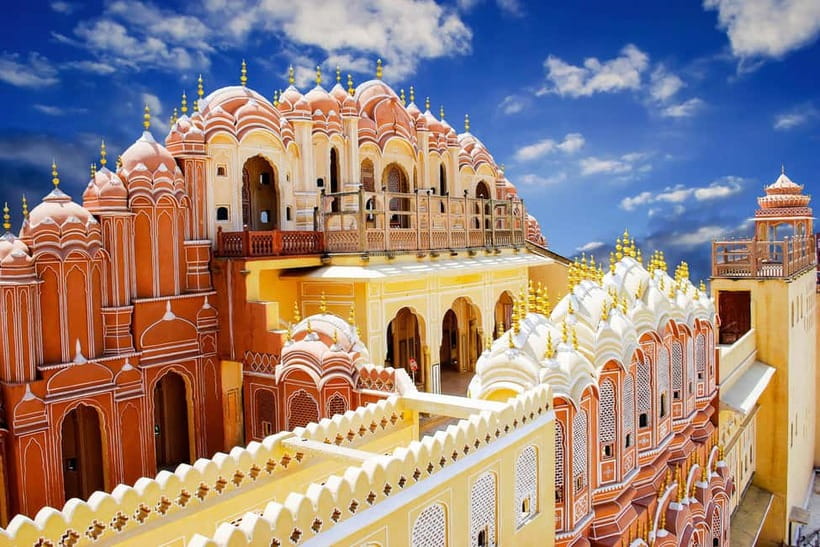 Jaipur: Amber Fort, Stepwell & Jal Mahal with Pickup - Amber Fort: how the guided visit makes the 2 hours count