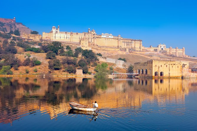 Jaipur Amer Fort, Jal Mahal & Stepwell Private Half-Day Tour - Pickup and private car: convenience is the real luxury