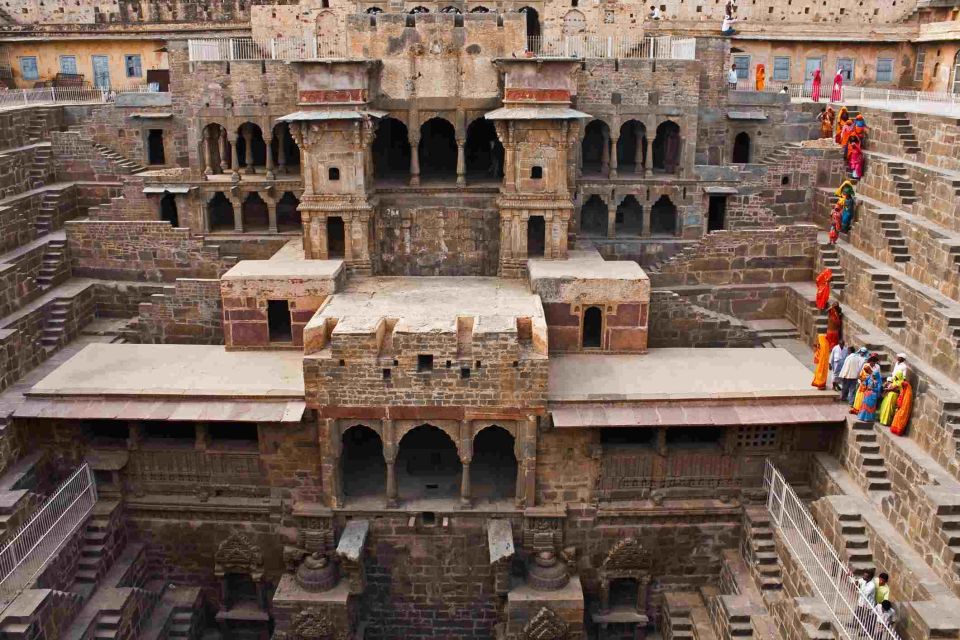 Jaipur: Chand Baori & Bhangarh Fort tour - All Inclusive - How to look around: stonework, carvings, and the fast way to feel the place