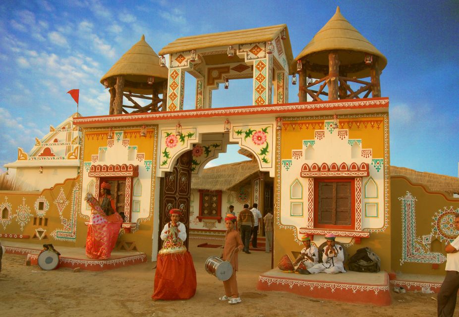 Jaipur: Chokhi Dhani with Private Transportation and Dinner - The instrumental music and live entertainment vibe