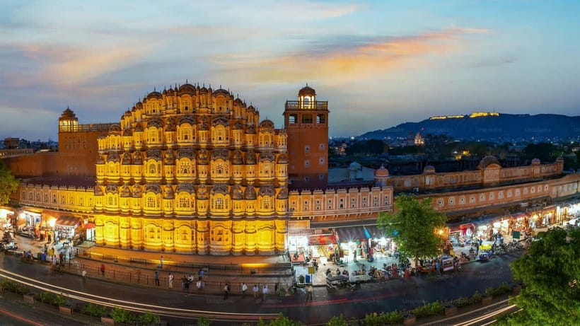 Jaipur: City Night Tour with Patrika Gate & Masala Chowk Tea - Tuk-tuk or private car: how the ride really works