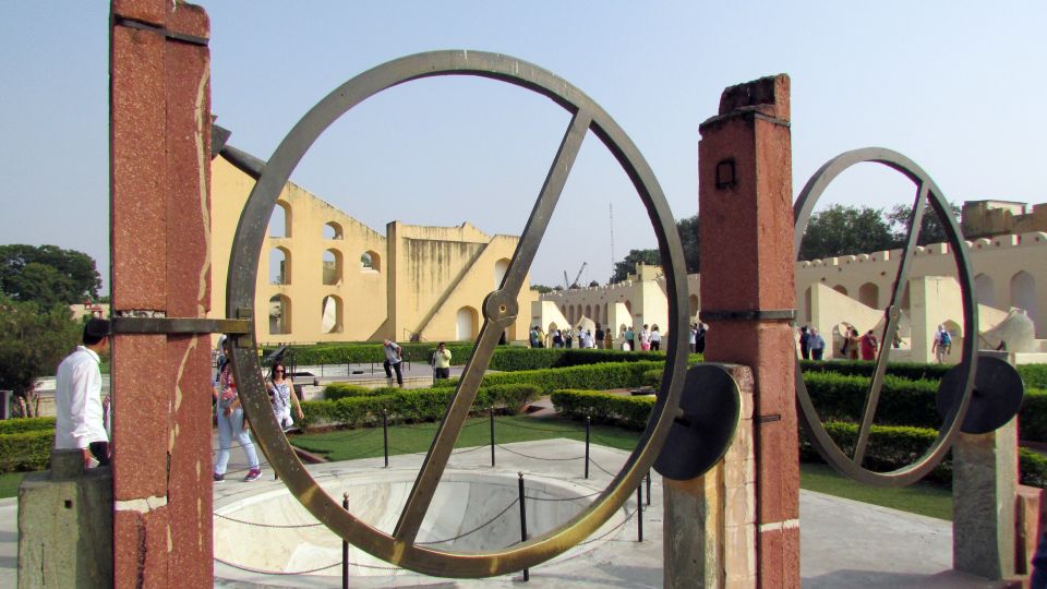 Jaipur: City Sightseeing Private Full-Day Guided Tour - Inside the Day: How This Jaipur Tour Actually Feels