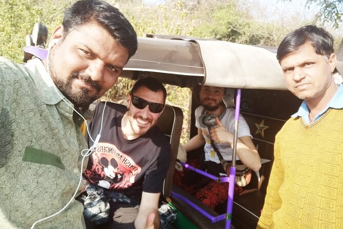Jaipur City Tour by Tuk-Tuk - Stop 3: Jal Mahal (Lake Views With a Pause in the Middle of the Day)