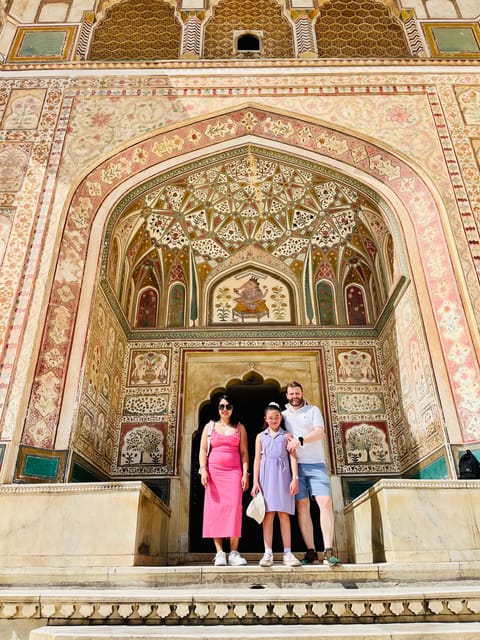 Jaipur: City Tour Full-Day Sightseeing with Guide - Amber Fort: the big royal set piece, with time to see it properly