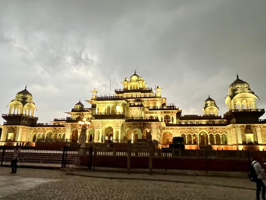 Jaipur: Evening City Tour In Open Jeep - Who this Jaipur evening open-jeep tour fits best