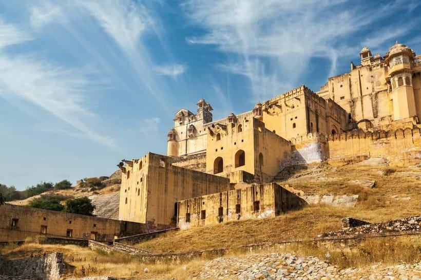 Jaipur: Explore Amber, Jaigarh & Nahargarh Fort with Sunset - Royal Gaitor Ki Chhatriyan: Marble Cenotaphs with Calm Views