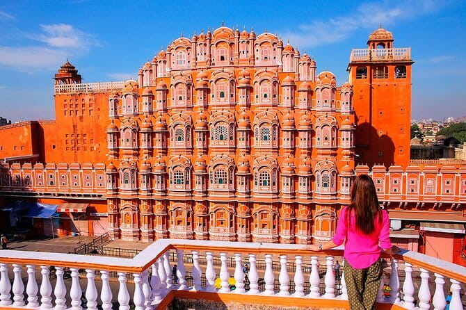 Jaipur Full-Day Private Tour Including Sunset at Nahargarh Fort - City Palace of Jaipur: Courtyards, Gardens, and Royal Rooms
