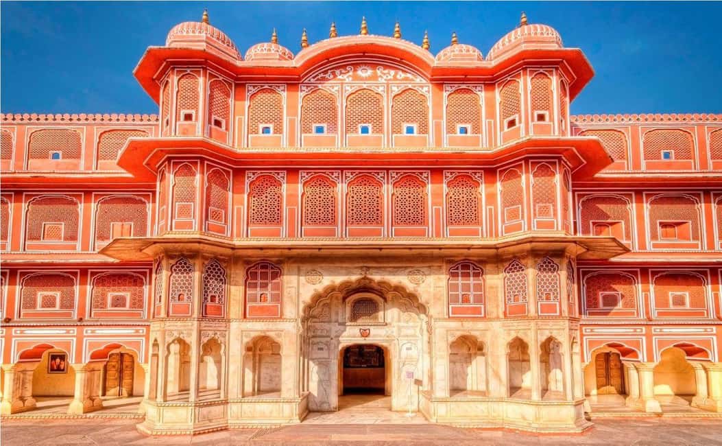 Jaipur: Full Day Sightseeing with Professional Photographer - The photographer part: faster, better, and less stressful