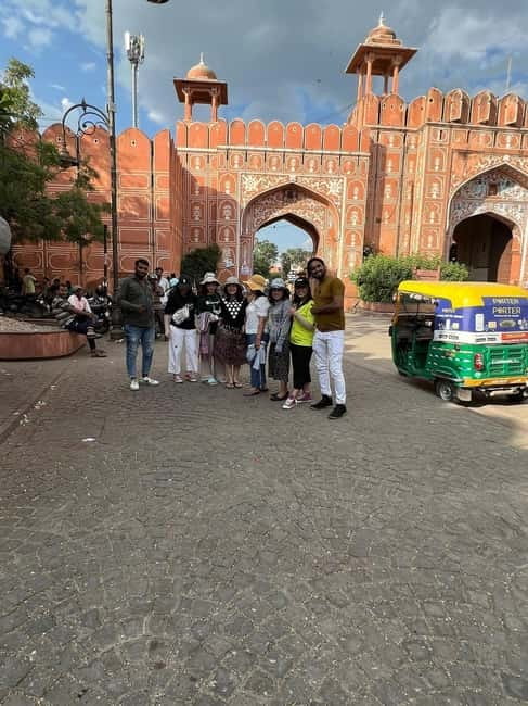 Jaipur: Full-Day Tuk-Tuk Sightseeing Tour with Monkey Temple - A tuk-tuk day in Jaipur: street-level sights and photo freedom