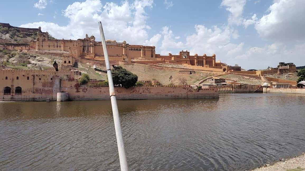 Jaipur: Full or Half-Day City Sightseeing Guided Tour - Hawa Mahal: your first iconic photo stop, done with context