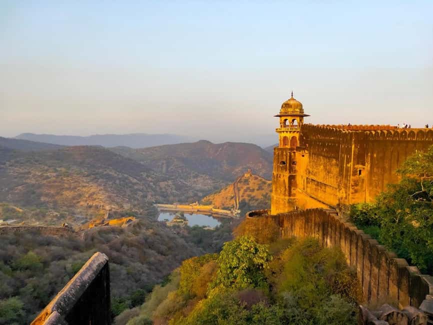 Jaipur: Full or Half-Day City Sightseeing Guided Tour - Pickup, meeting point, and the car ride that saves your energy