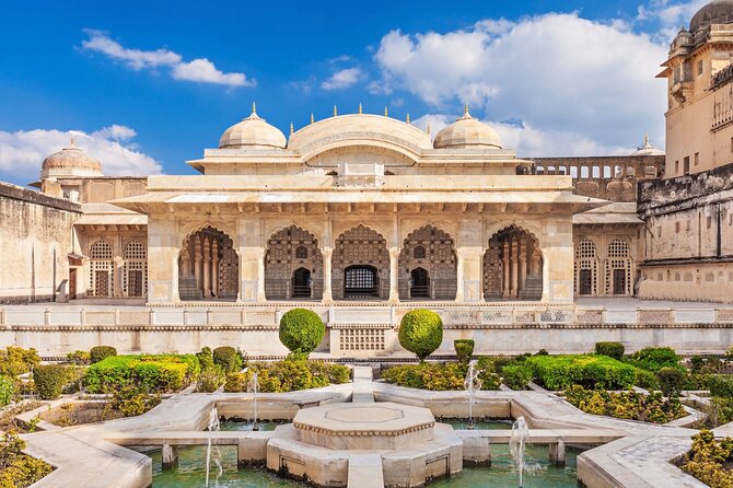 Jaipur: Half day tour of Amer Fort & Nahargarh Fort by Car - Getting to the forts: pickup, comfort, and less foot slog