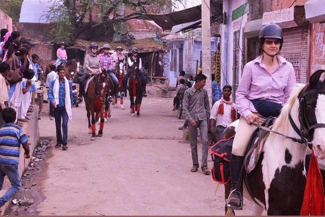 Jaipur Horse Riding Adventure - Key things that make this Jaipur horse ride worth your morning