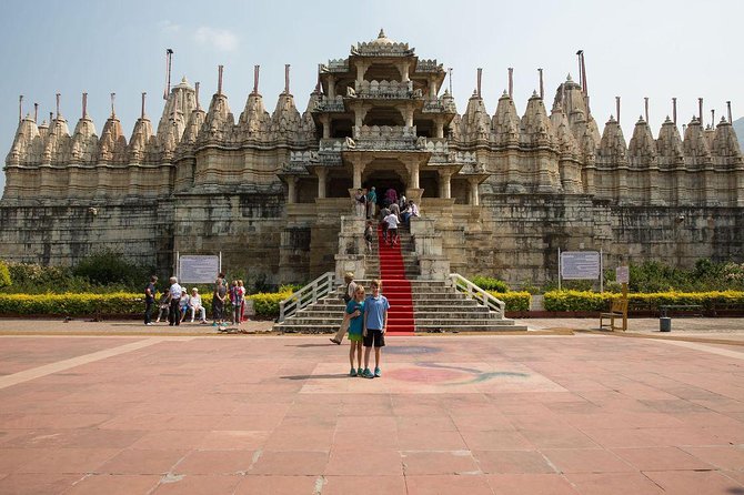 Jaipur Jodhpur Udaipur in 06 Days - Ranakpur Jain Temples: a powerful detour before Udaipur