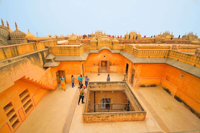 Jaipur No Shopping Guided Sightseeing Tour with Heritage Walk - Pink City walking lanes: finishing in the alleyways