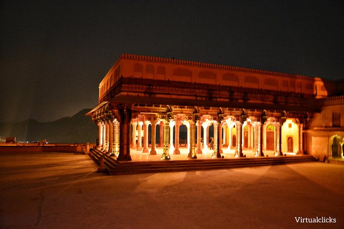 Jaipur Private City Tour By Car (All-Inclusive) - City Palace: royal space, museum-style pacing, and a good reset