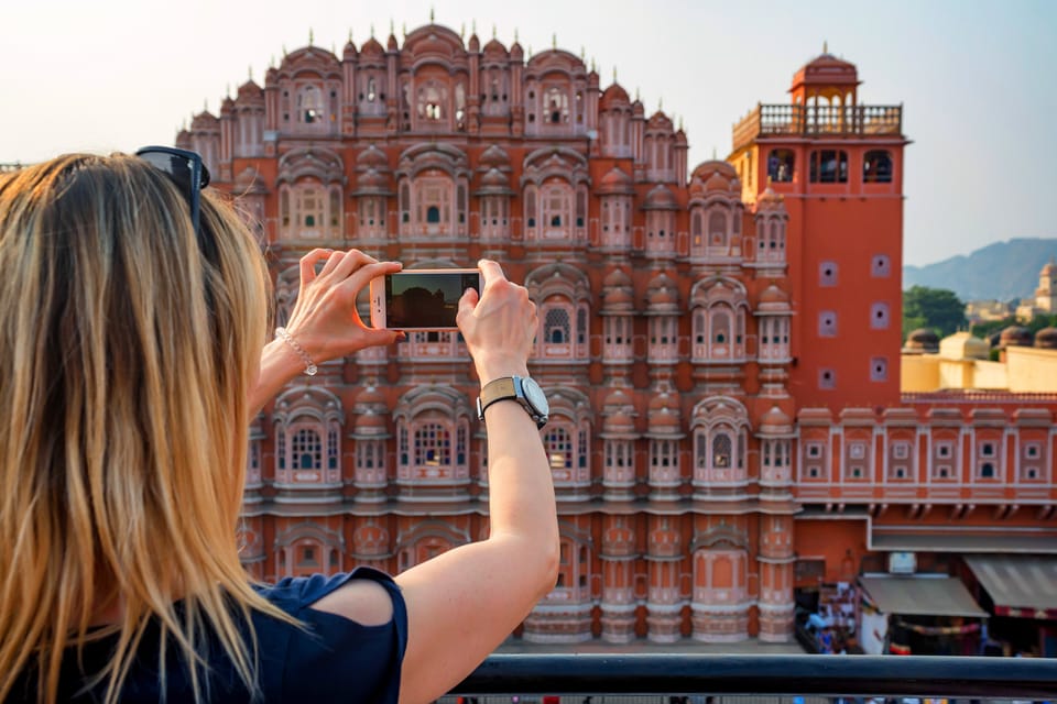 Jaipur: Private Customised City Tour - Jantar Mantar and bazaars: mix facts with snacks
