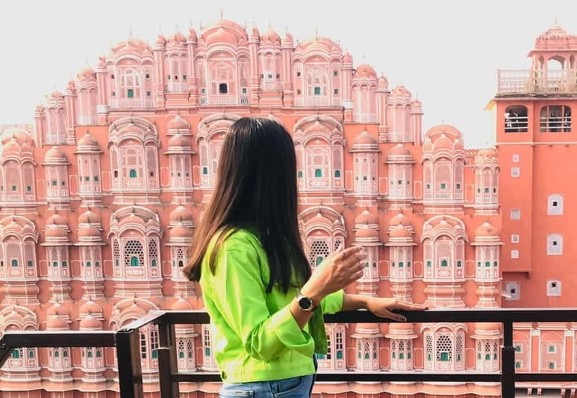 Jaipur: Private Half-Day Instagram Tour with Guide - Pink City Photo Stops: Hawa Mahal to the Flower Market