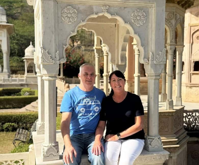 Jaipur: Private Half-Day Instagram Tour with Guide - The guide experience: language, safety, and shooting smarter