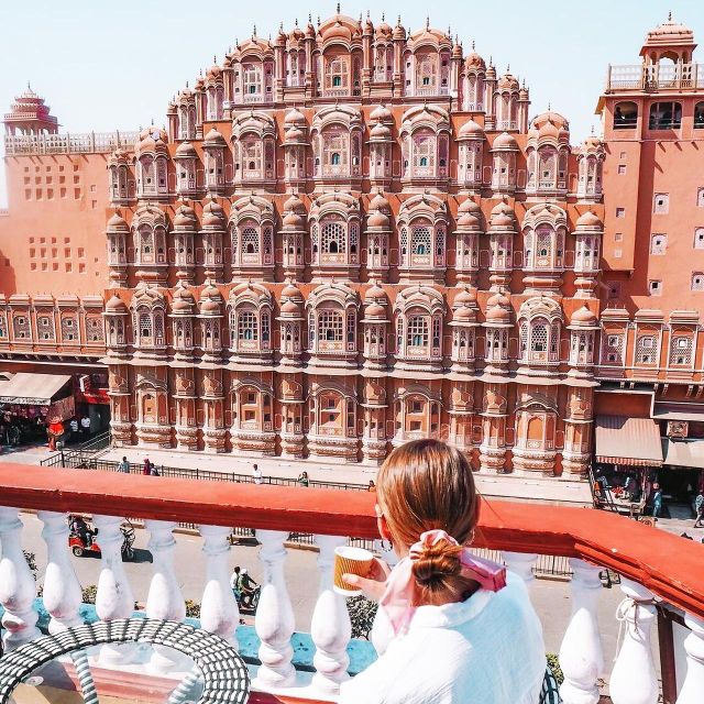 Jaipur: Private Instagram Tour of Top Photography Spots - Picking Your Ride: Tuk-Tuk Fun vs Car Comfort