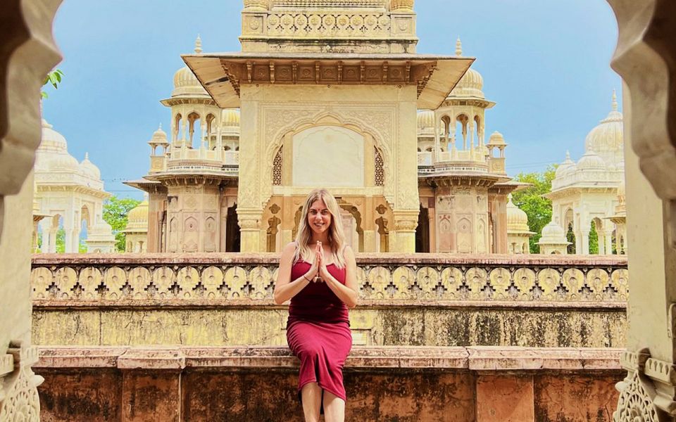 Jaipur: Private Tour for Instagram and Photography Lovers - Gaitor Ki Chhatriyan: carved stone monuments and calmer photos