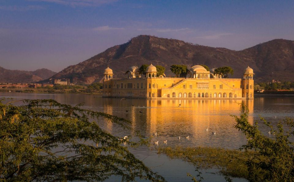 Jaipur Sightseeing by Tuk-Tuk: Temples, Palaces & Markets - A Full-Day Pink City Loop on a Tuk-Tuk